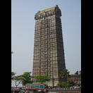 Der über 70&nbsp;m hohe Gopuram